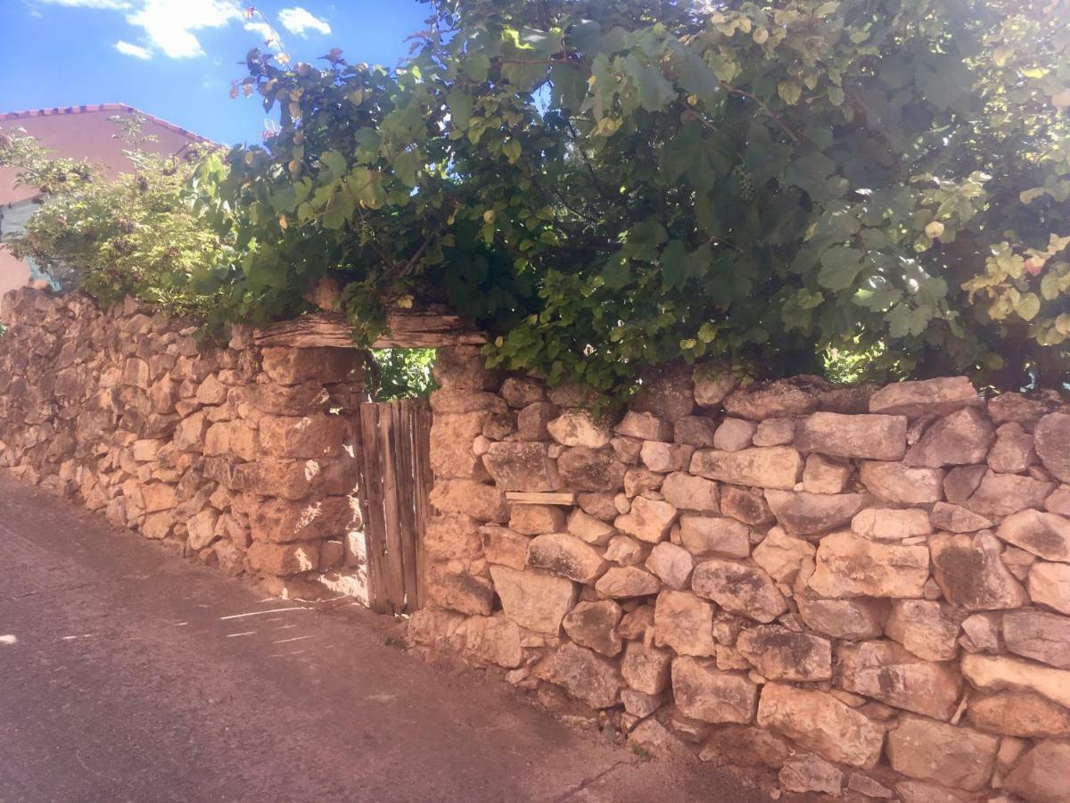 Apartamento Rural La Cascada De Calmarza エクステリア 写真
